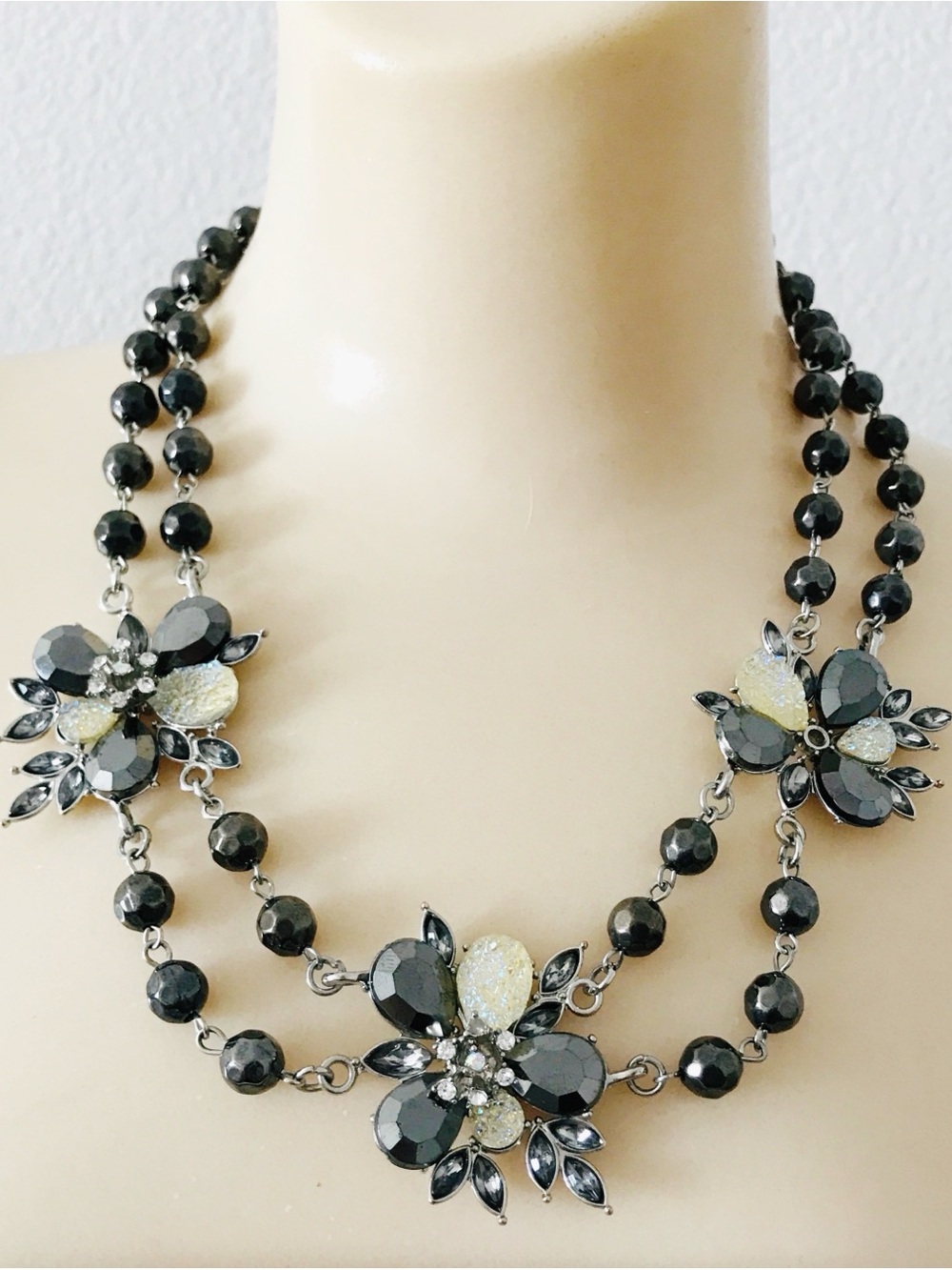 Womens Double Strand Beaded Necklace Faceted Resin Crystal Rhinestone Flowers